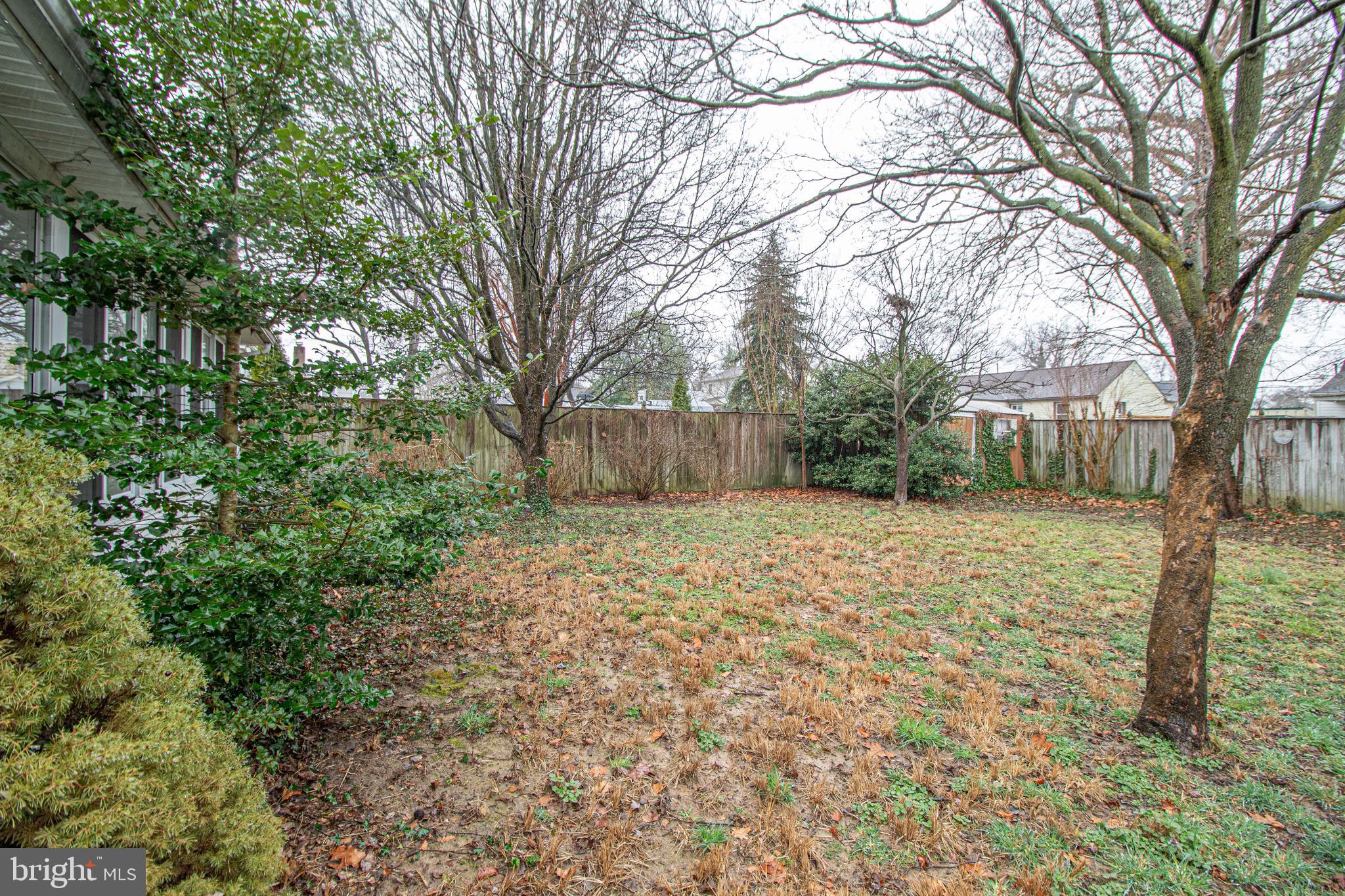 RIVIERA BEACH - Residential