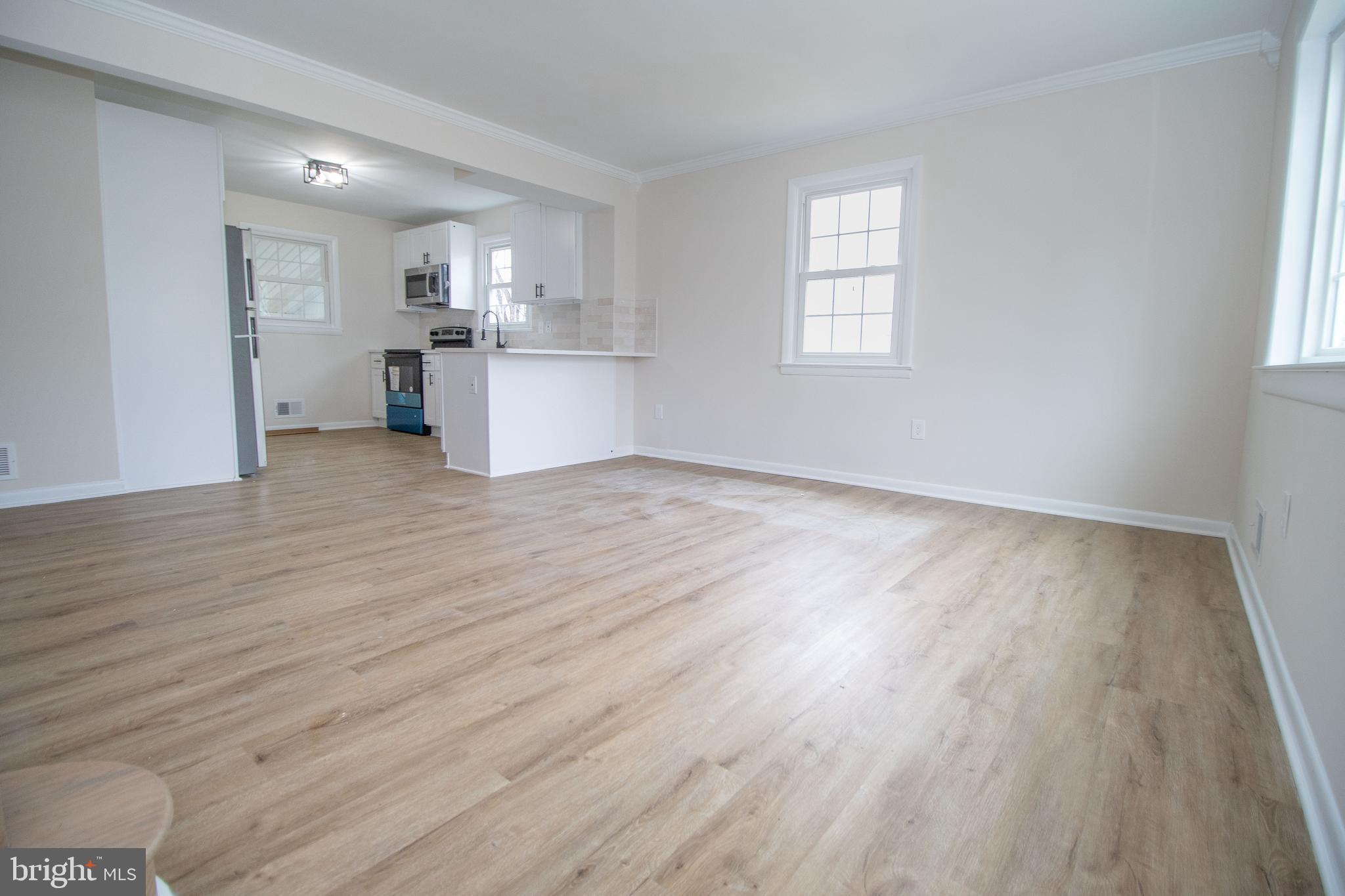 RIVIERA BEACH - Residential