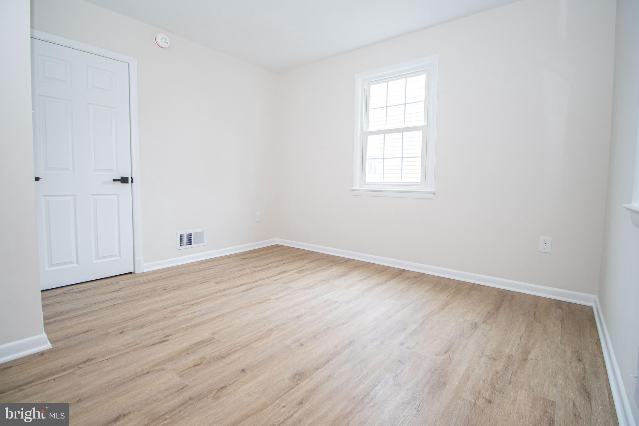 RIVIERA BEACH - Residential