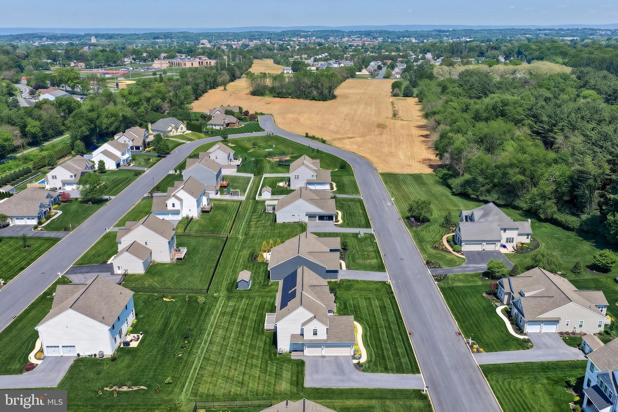 STRATHFORD MEADOWS - Residential