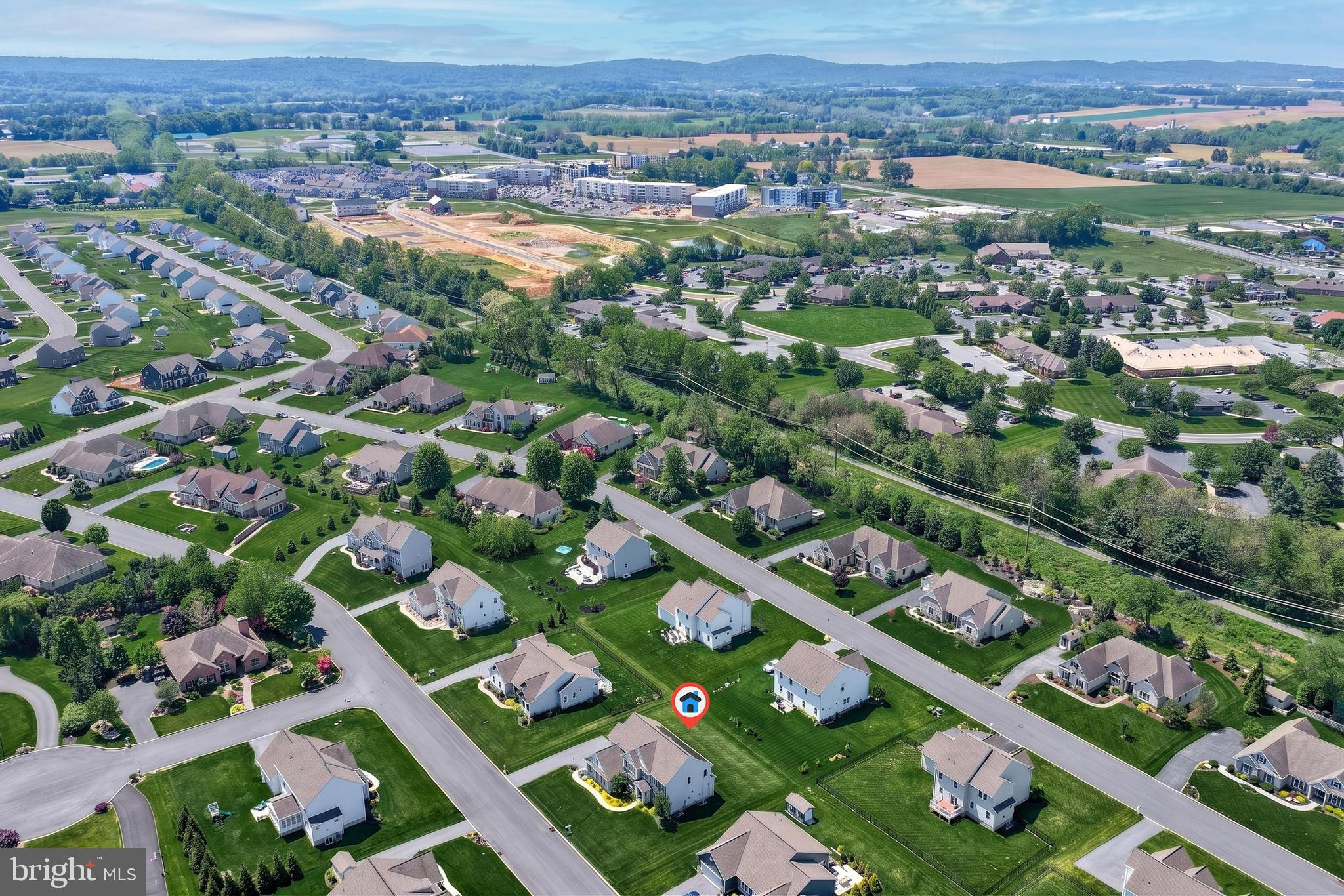 STRATHFORD MEADOWS - Residential