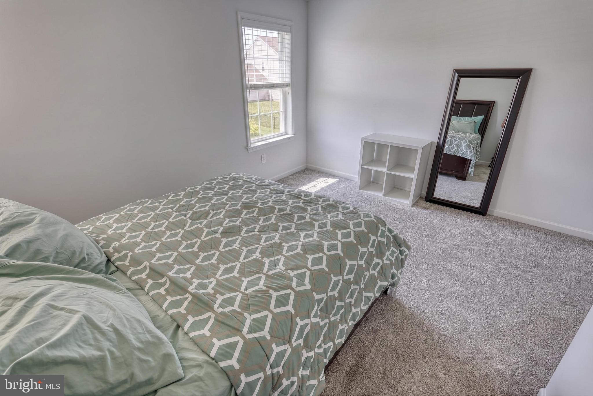 STRATHFORD MEADOWS - Residential