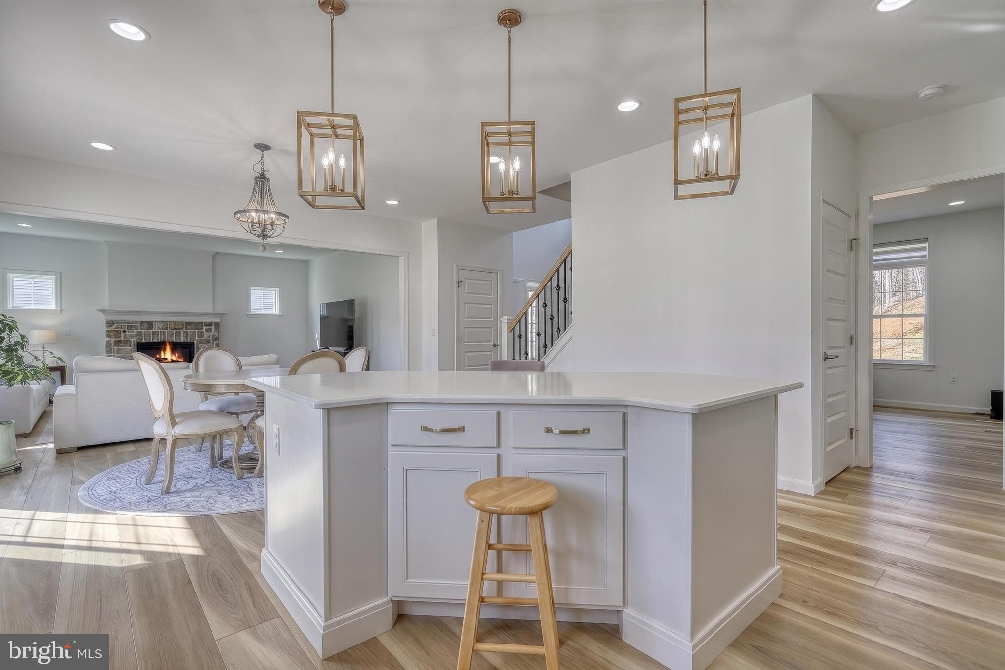STRATHFORD MEADOWS - Residential
