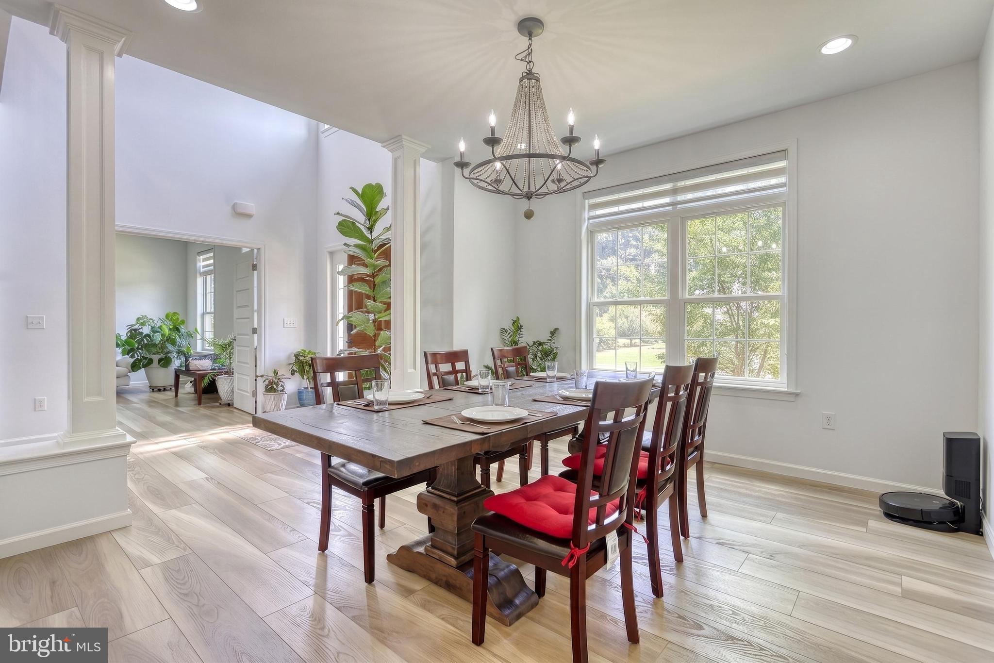 STRATHFORD MEADOWS - Residential