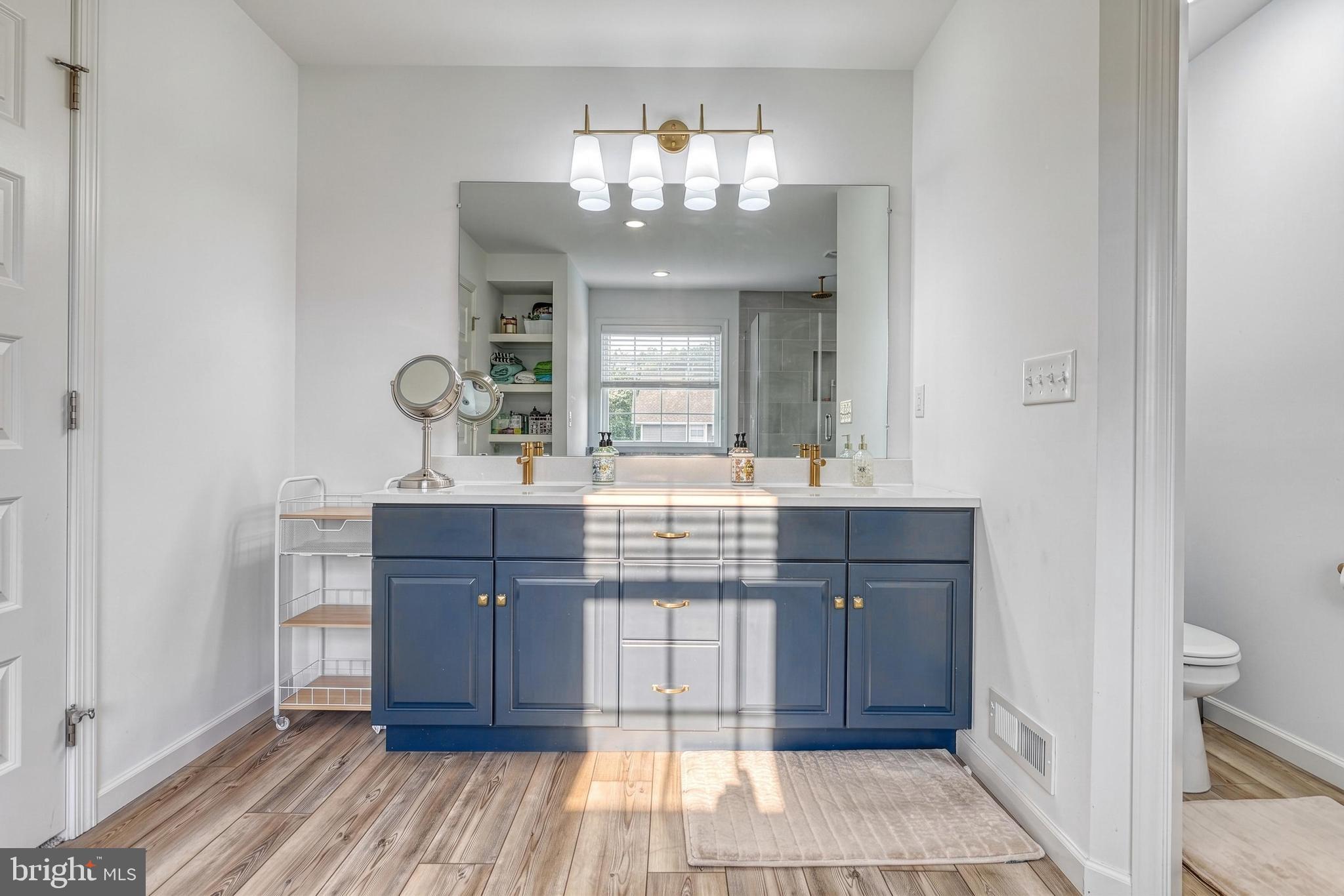 STRATHFORD MEADOWS - Residential