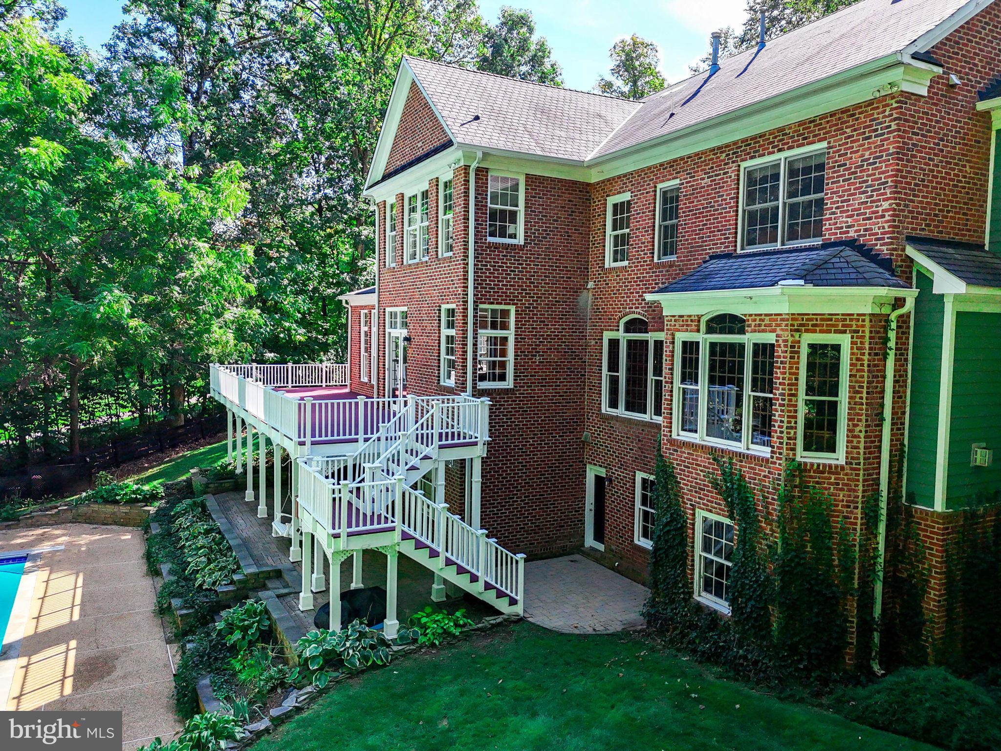 BEACON HILL - Residential