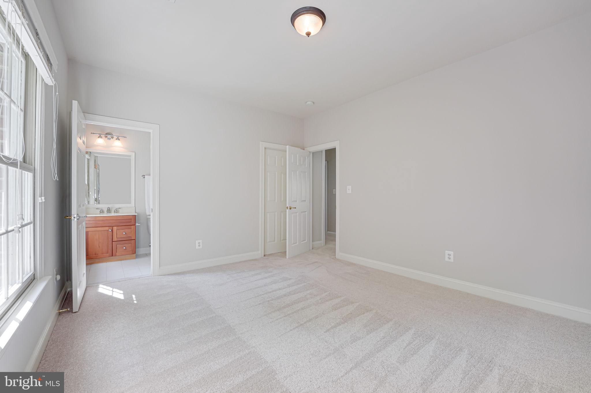 BEACON HILL - Residential