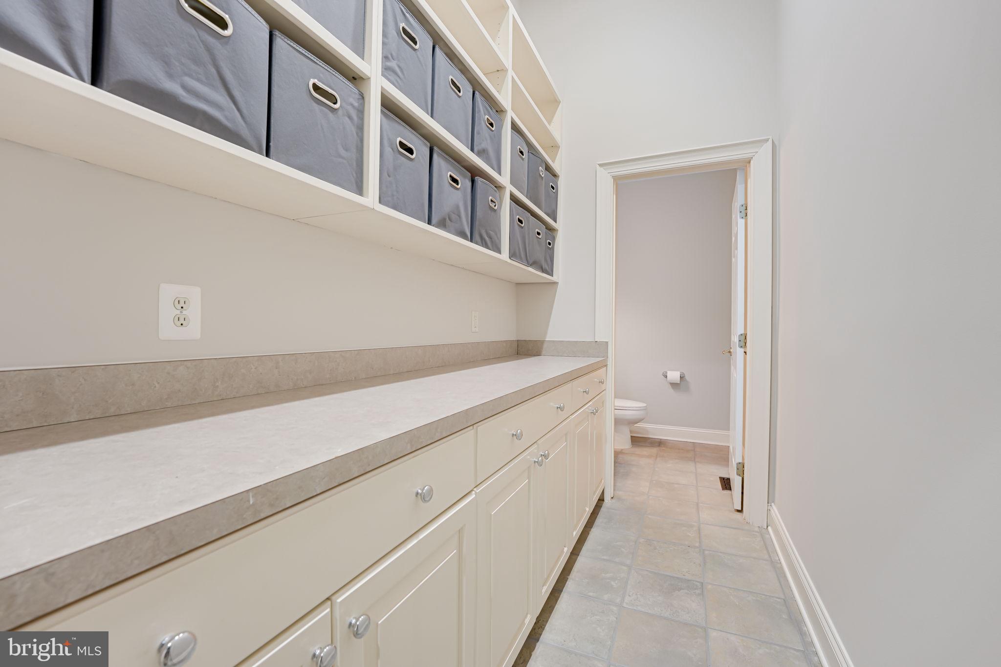 BEACON HILL - Residential