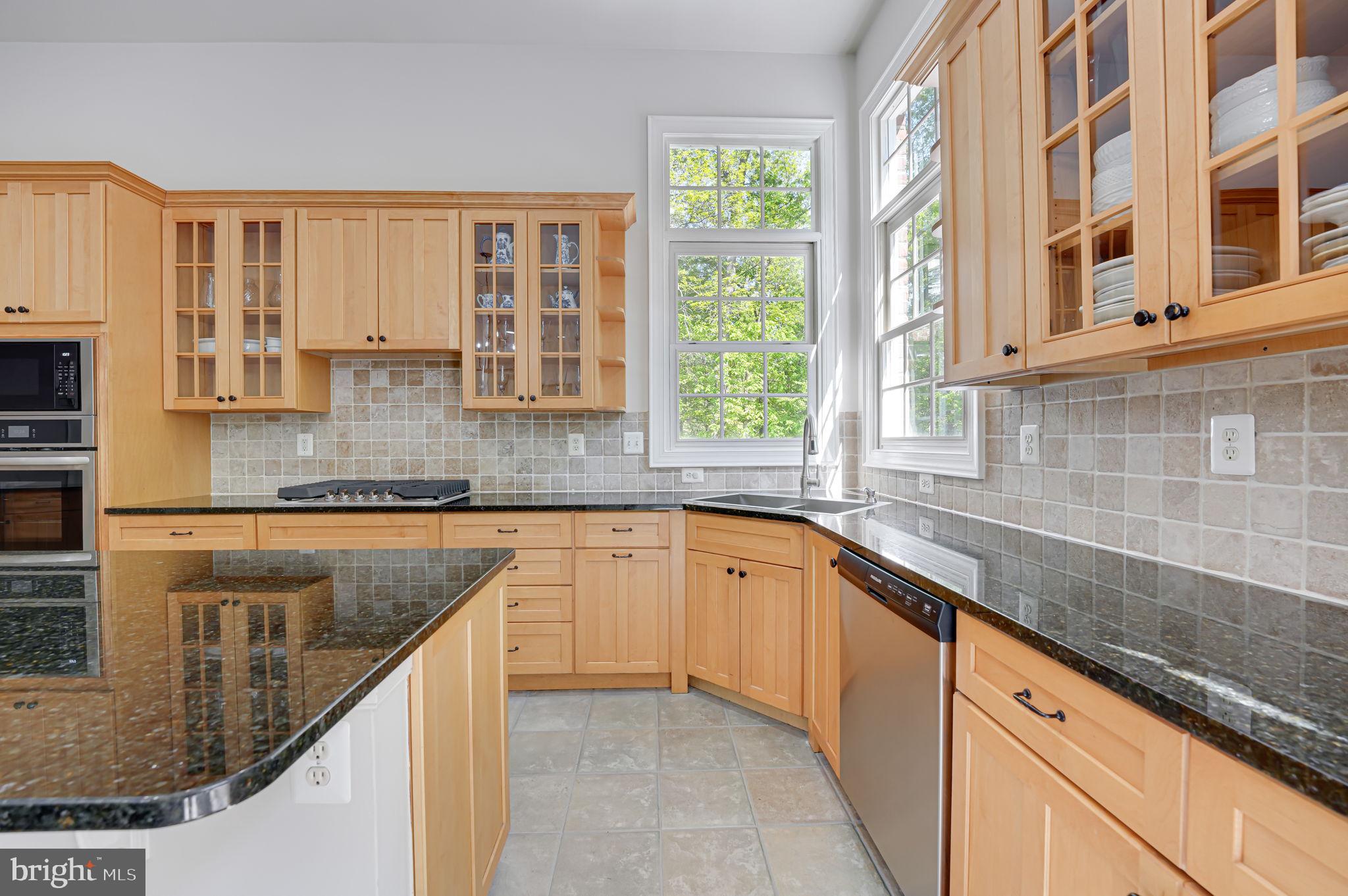 BEACON HILL - Residential