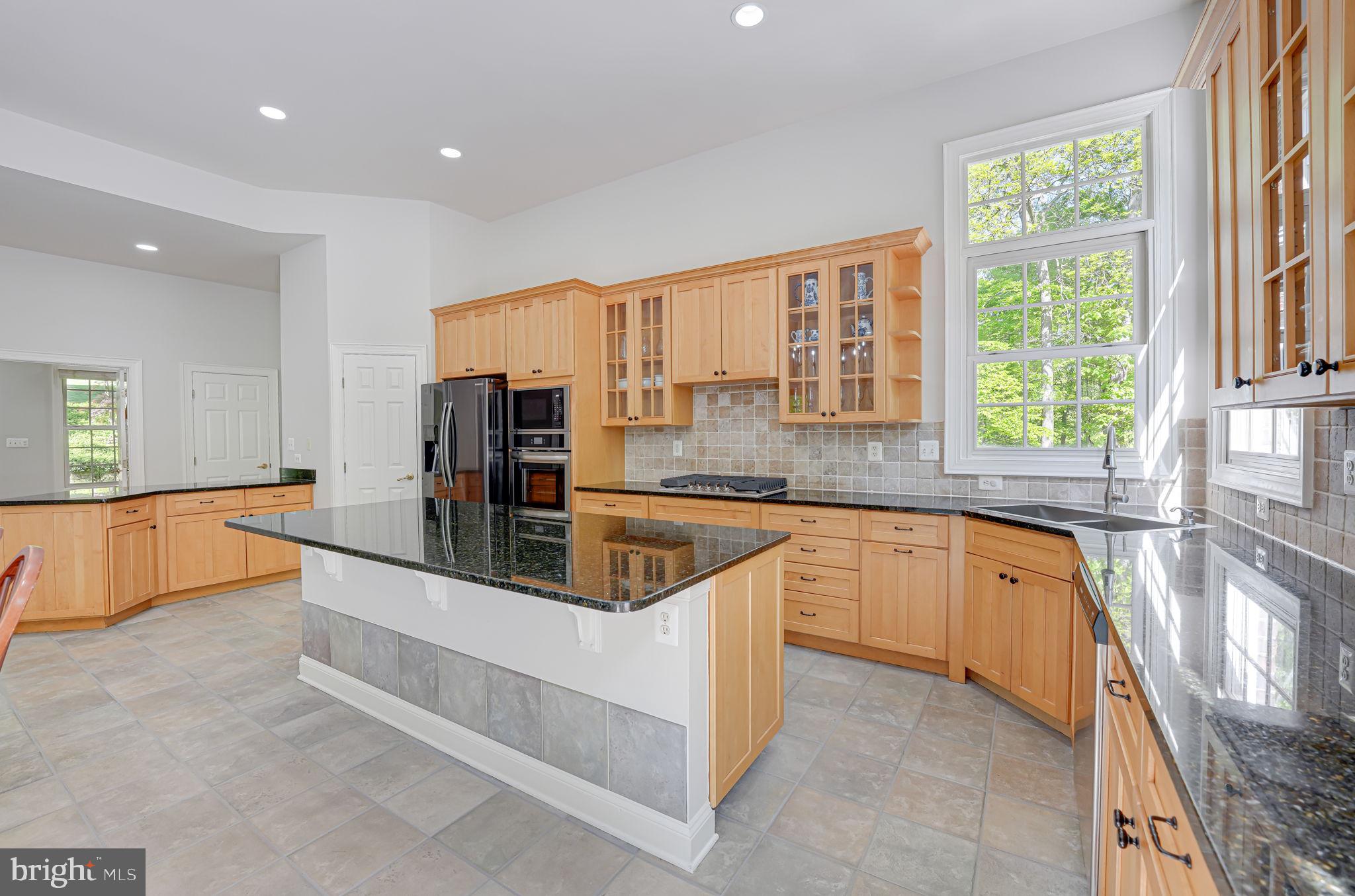 BEACON HILL - Residential