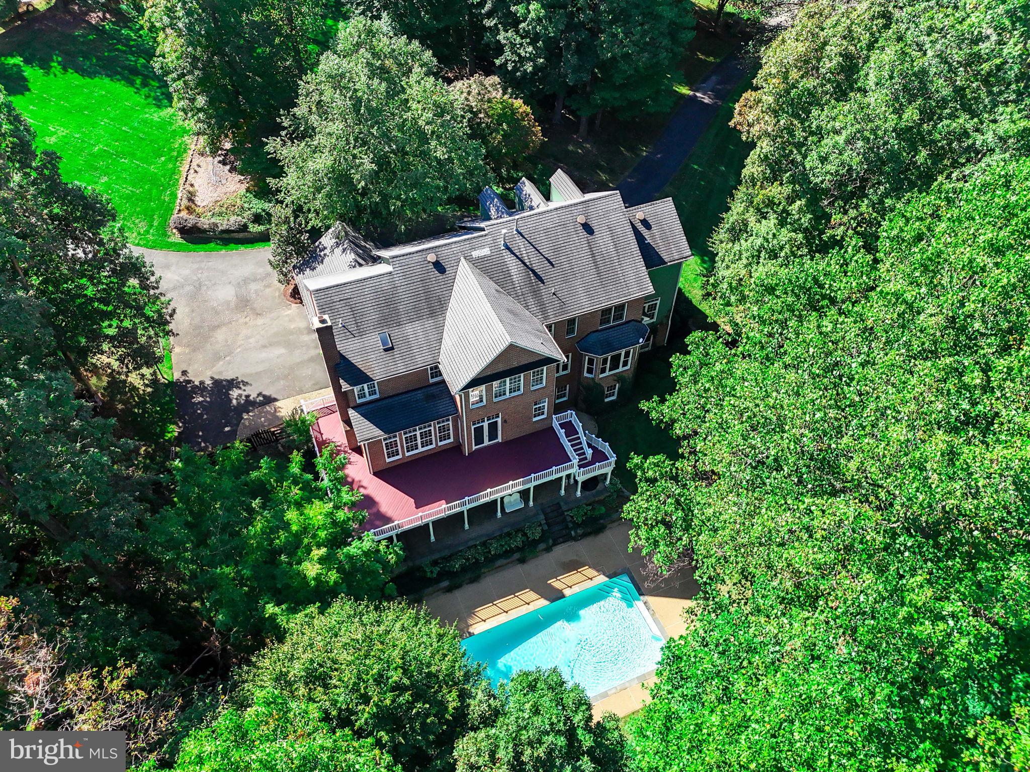 BEACON HILL - Residential