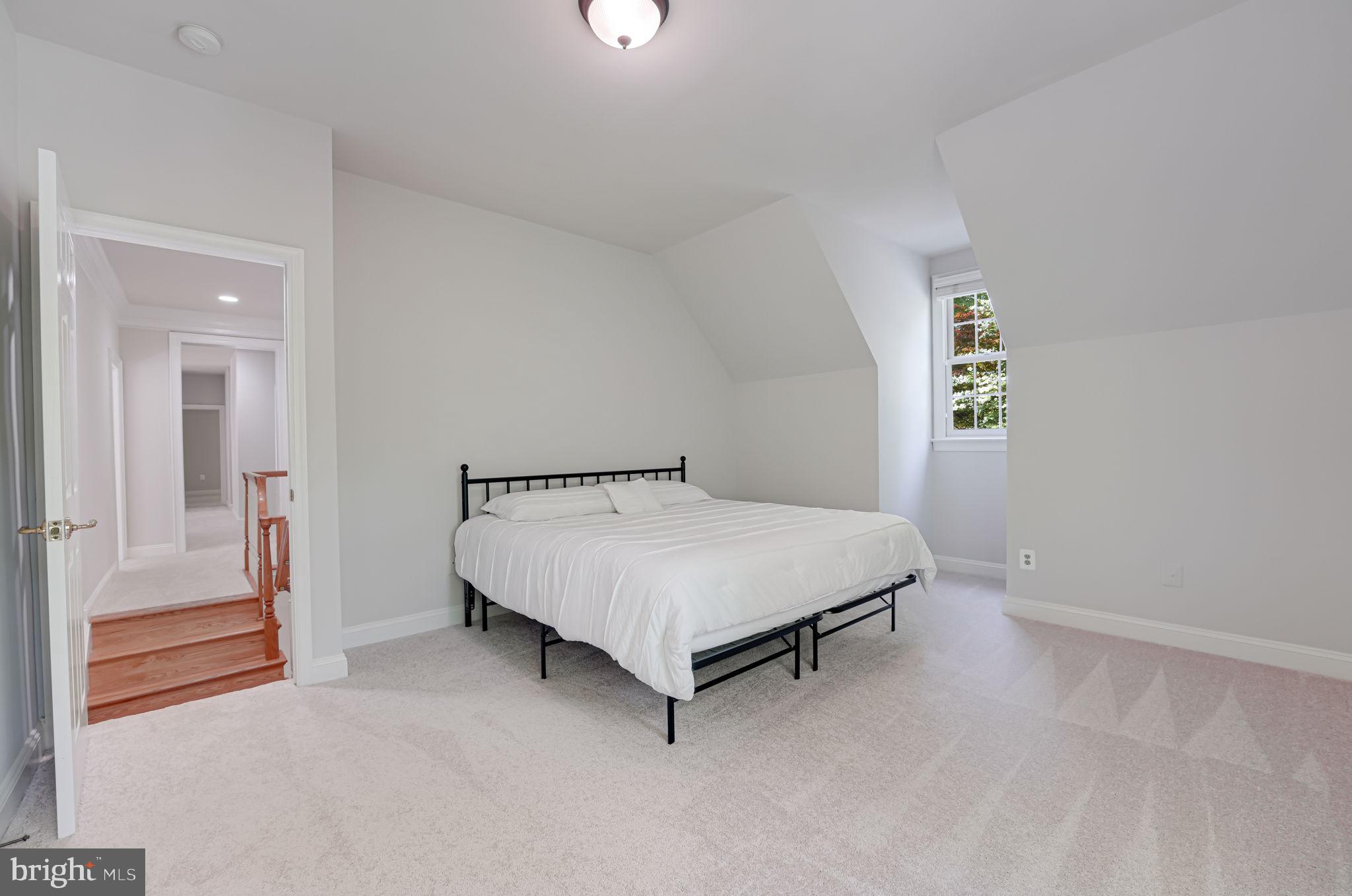 BEACON HILL - Residential