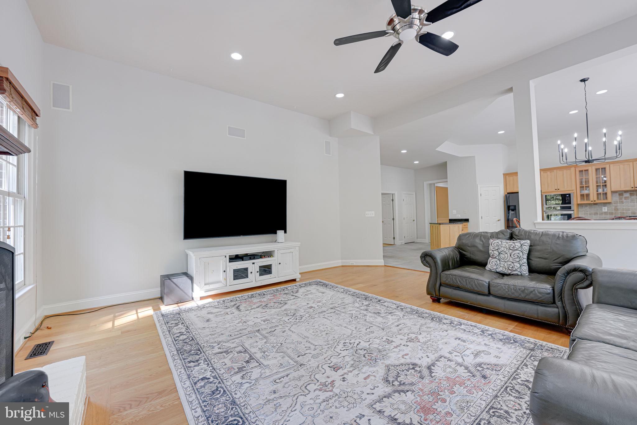 BEACON HILL - Residential