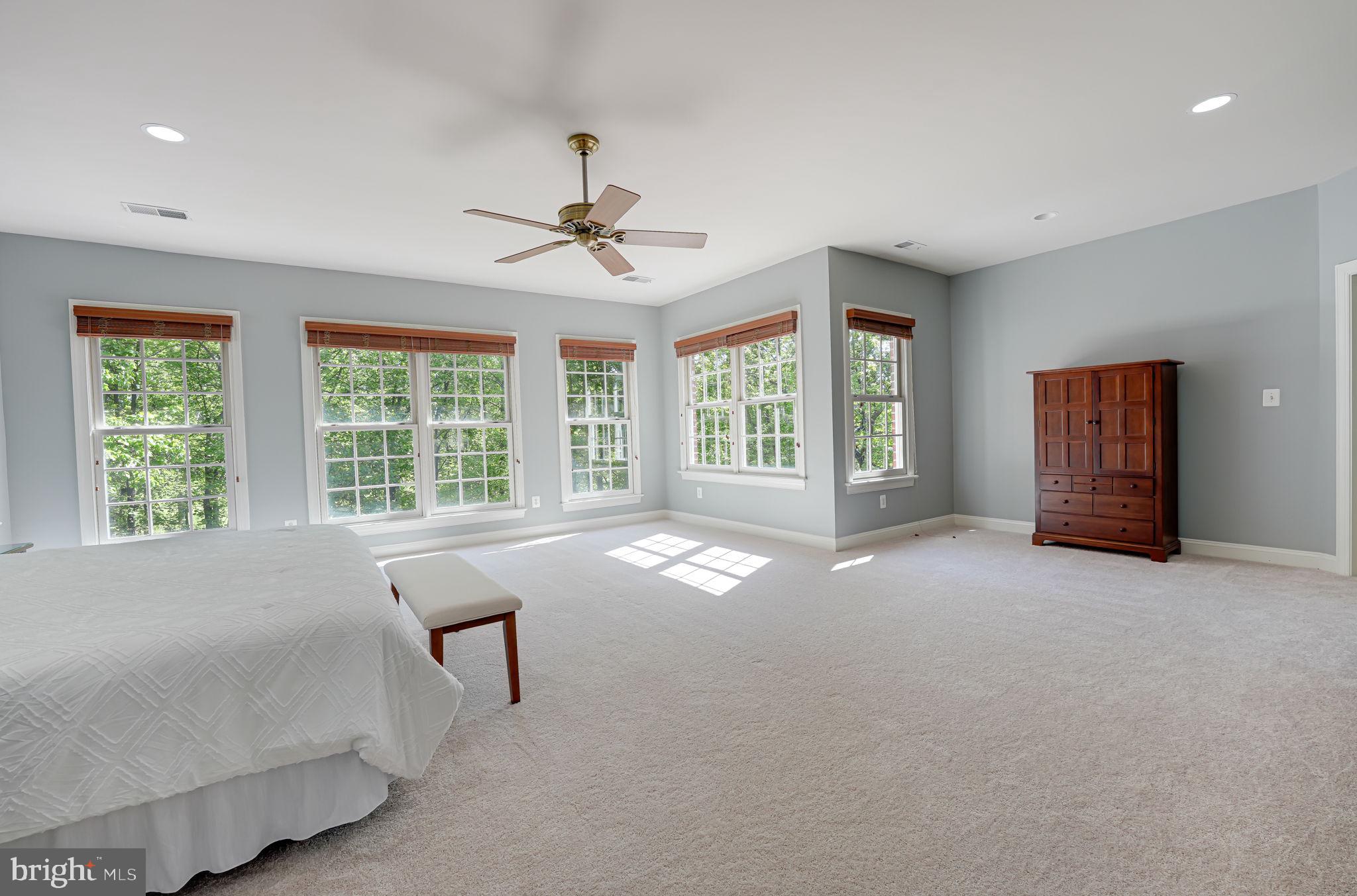 BEACON HILL - Residential