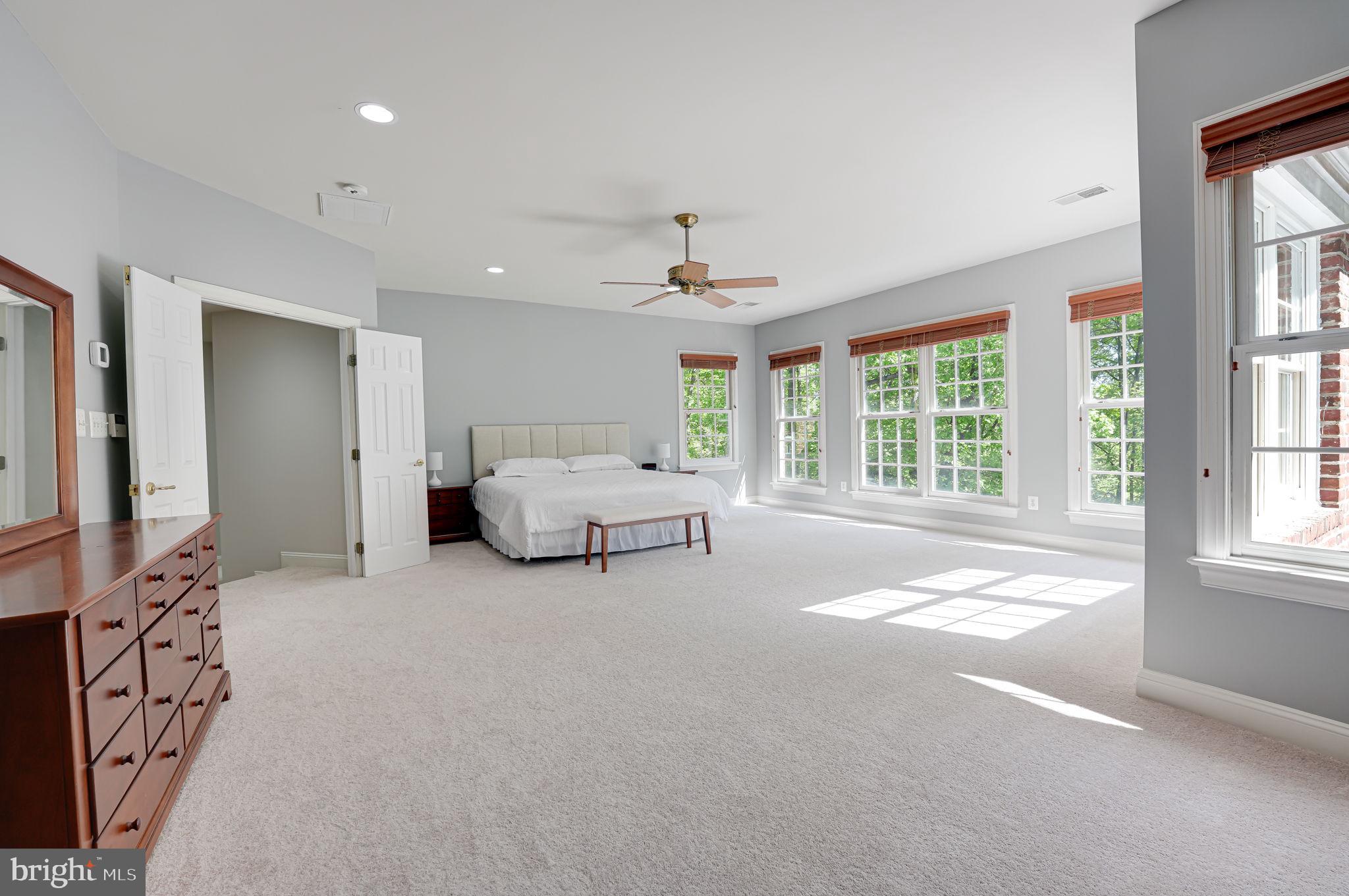 BEACON HILL - Residential