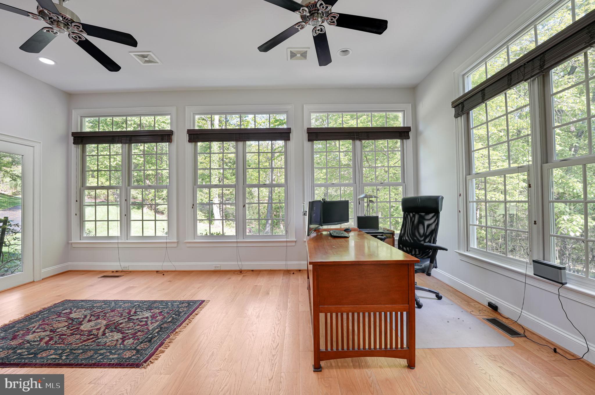 BEACON HILL - Residential