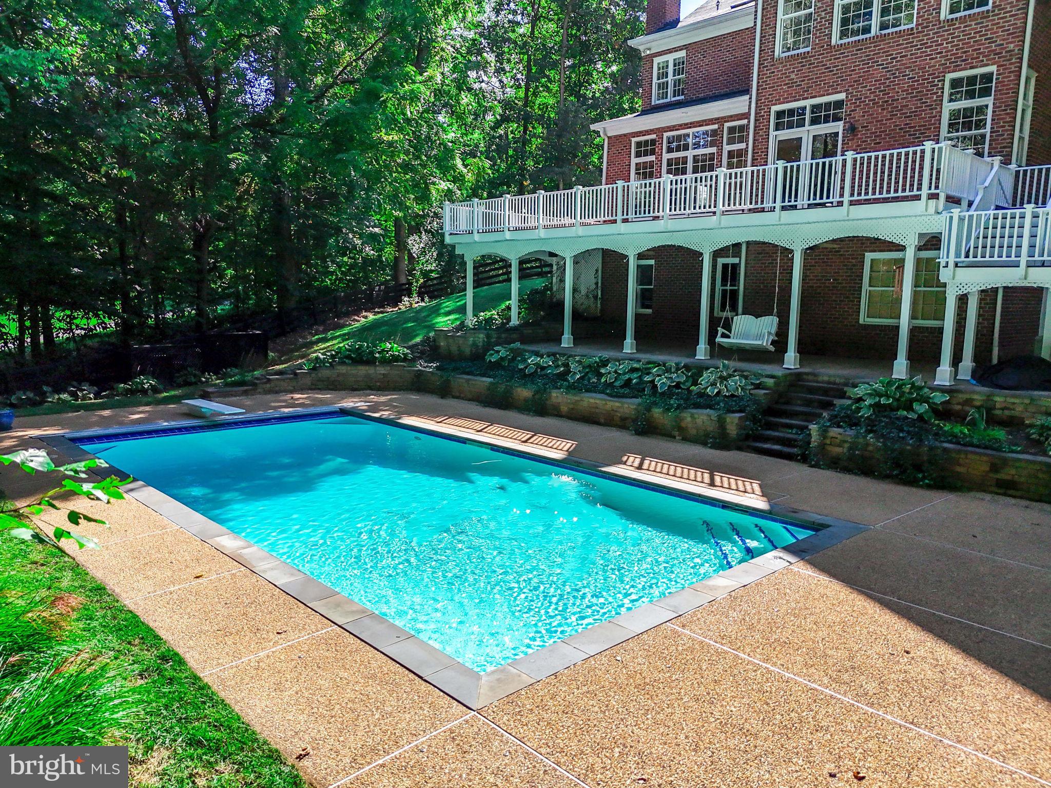 BEACON HILL - Residential