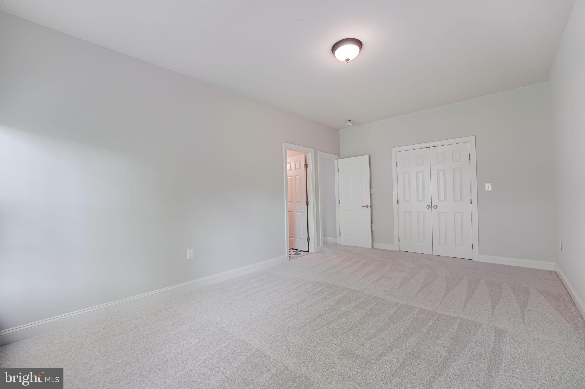 BEACON HILL - Residential