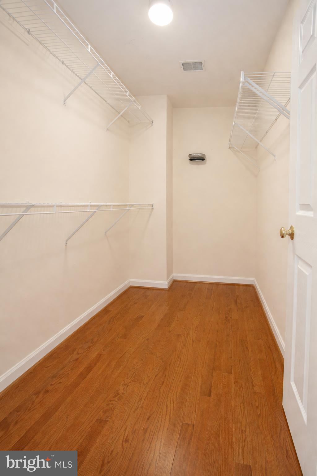 HERNDON - Residential