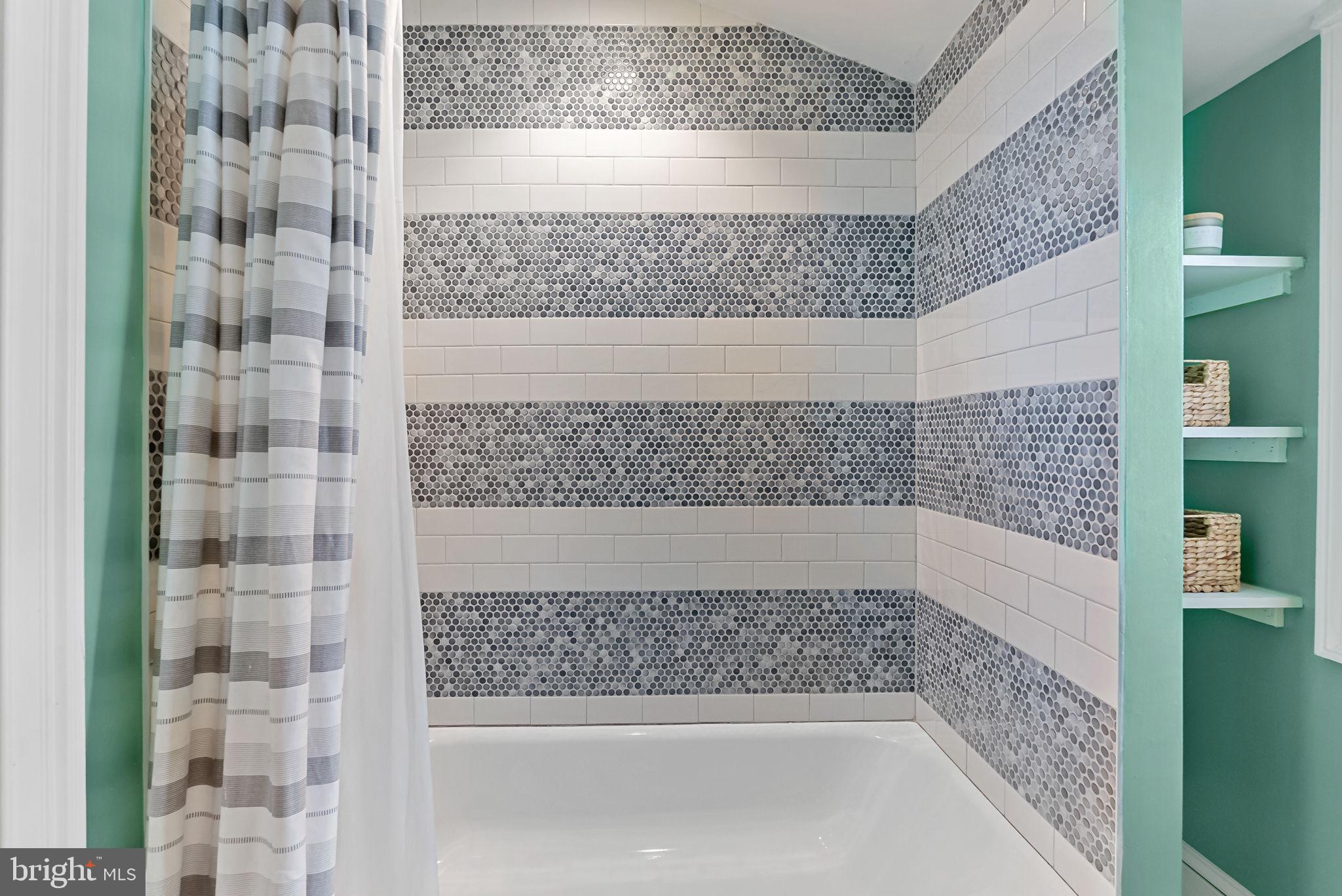 BEVERLY HILLS - Residential