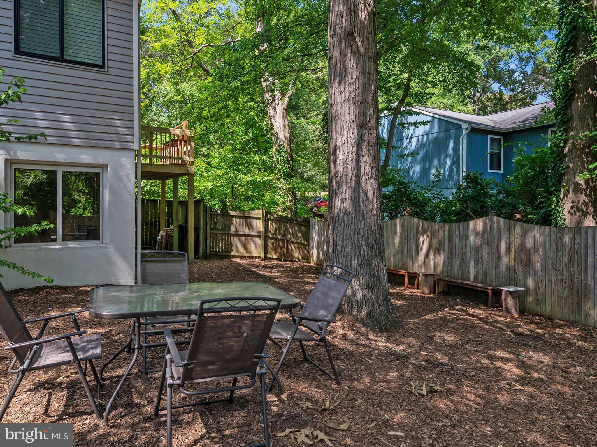 MCKINSEY WOODS - Residential