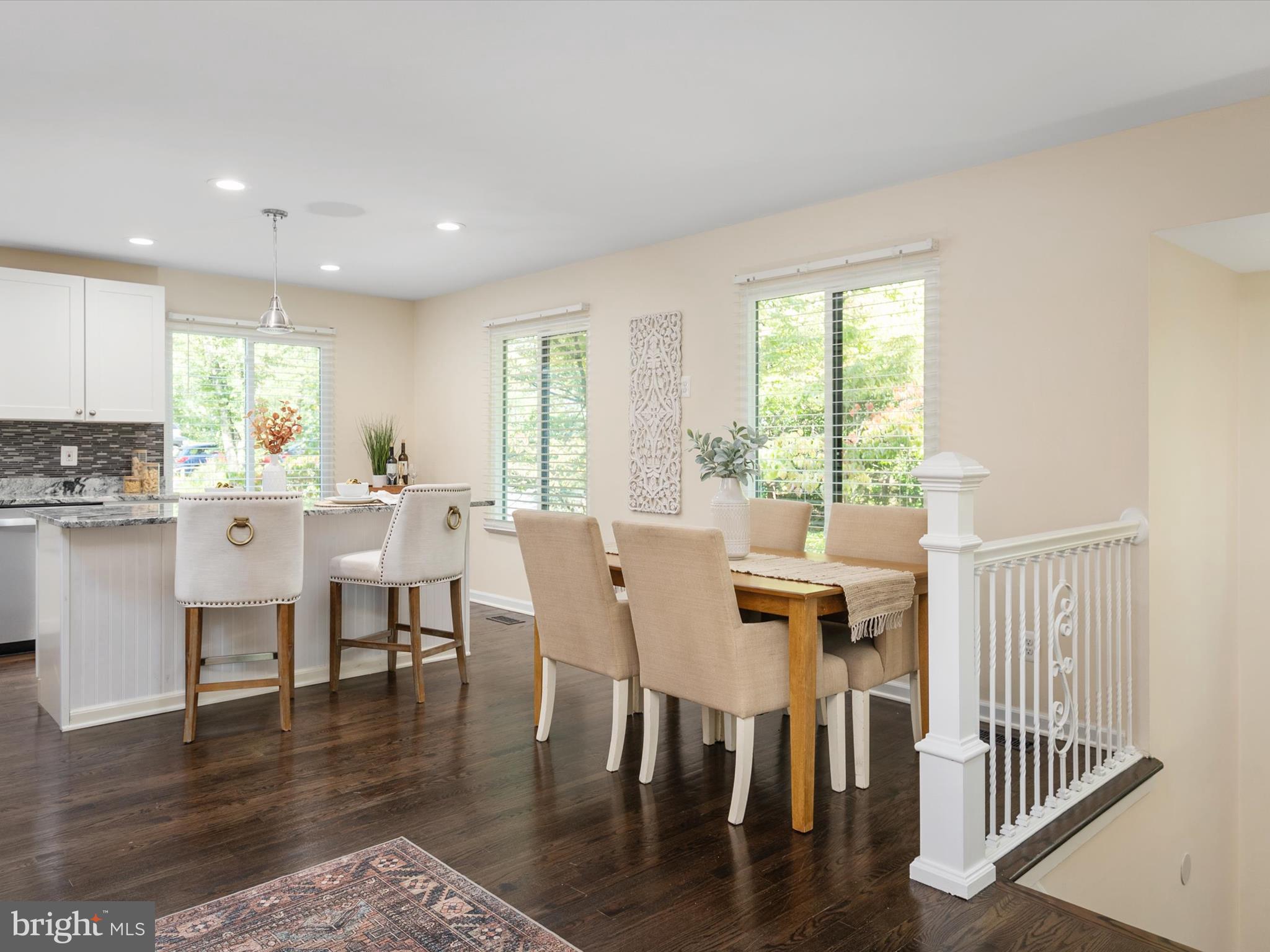 MCKINSEY WOODS - Residential