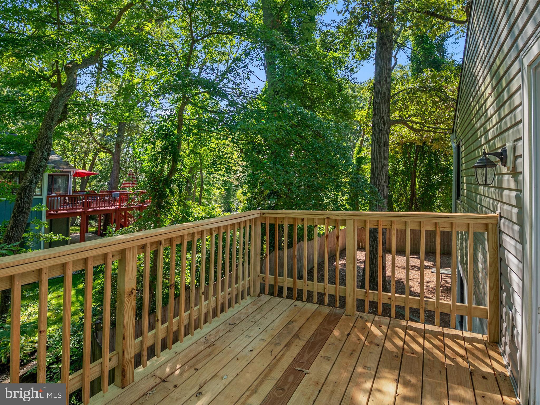 MCKINSEY WOODS - Residential