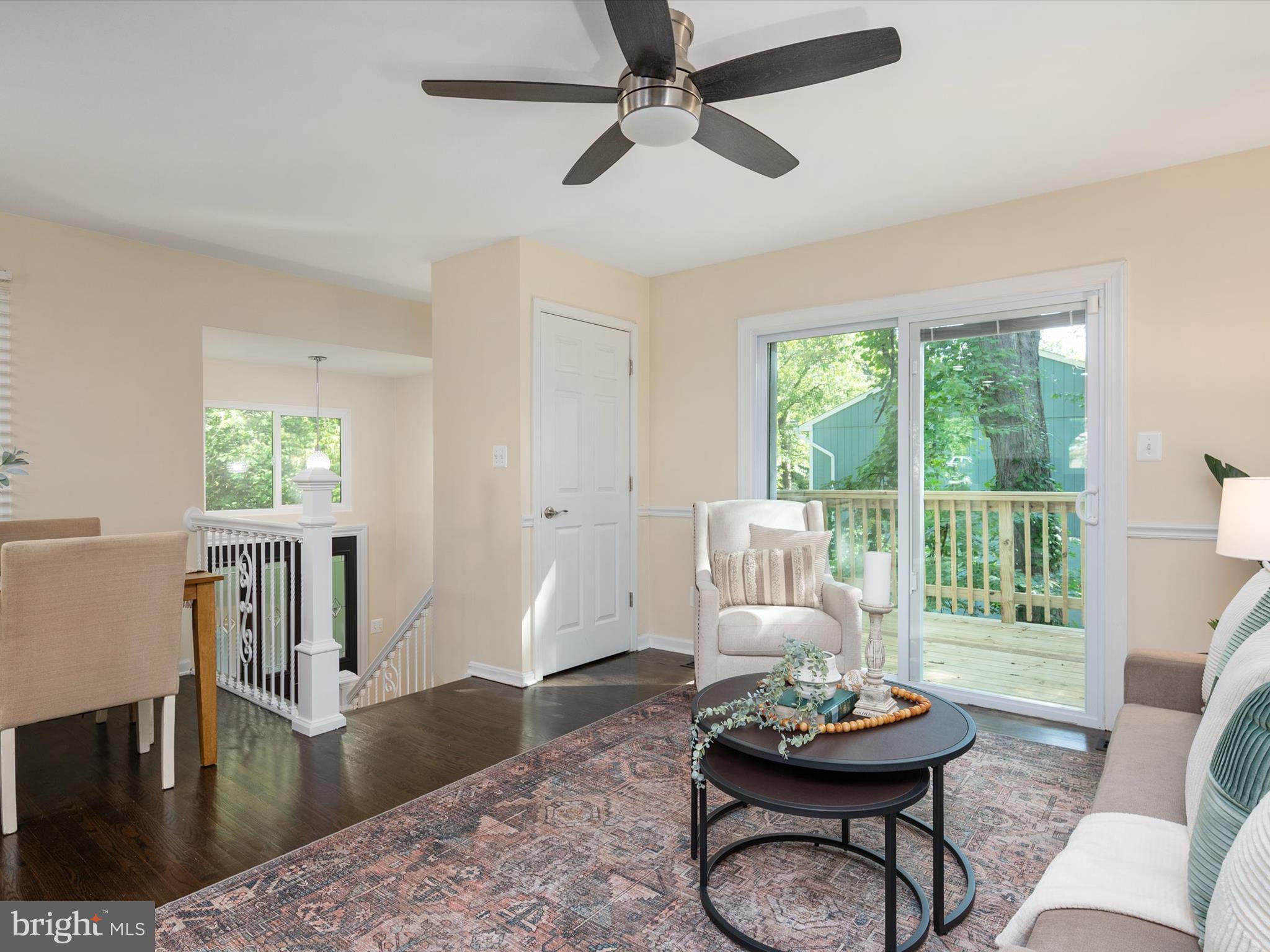 MCKINSEY WOODS - Residential