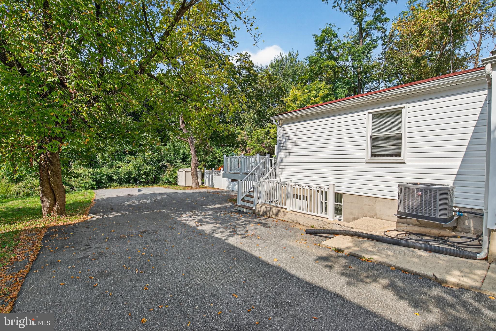 REISTERSTOWN/GLYNDON - Residential Lease