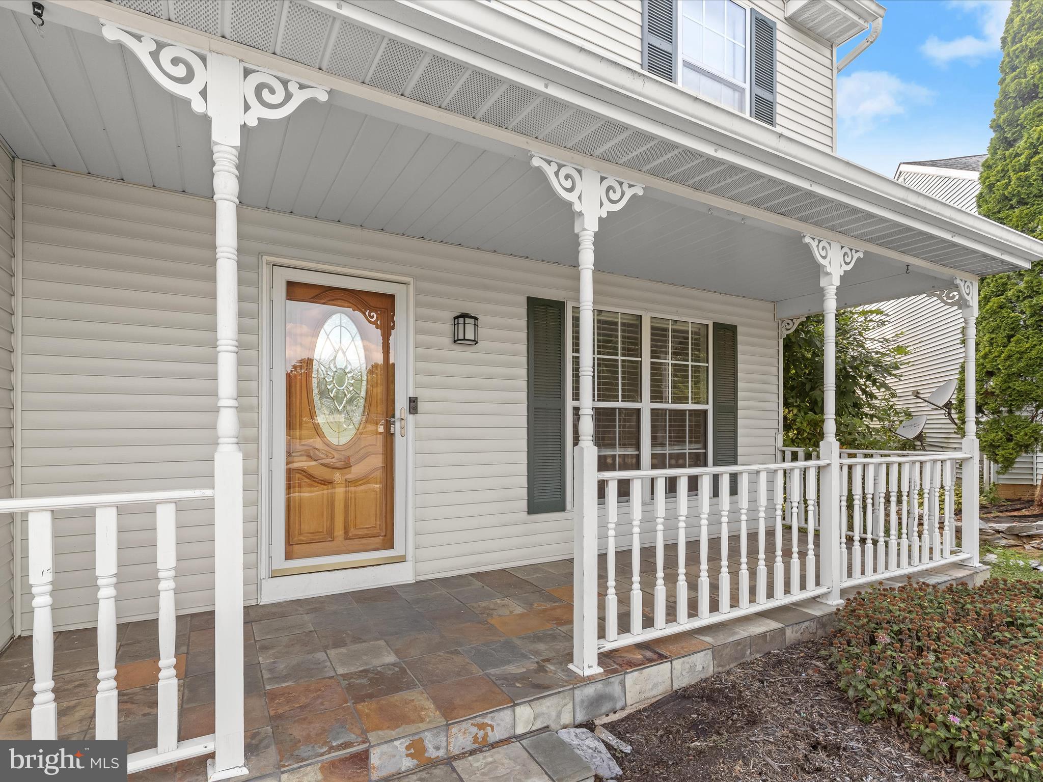 ROBIN MEADOWS - Residential