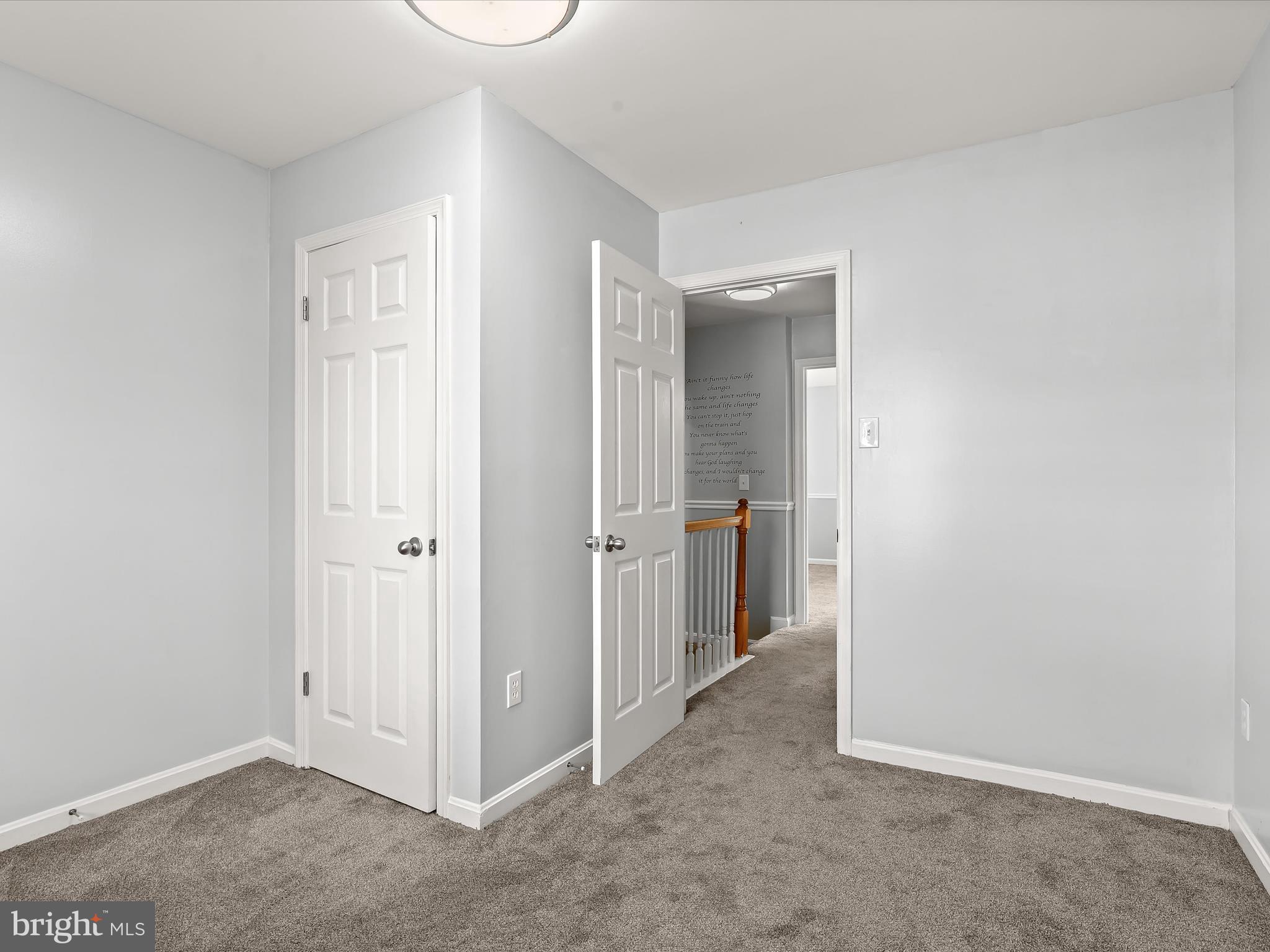 ROBIN MEADOWS - Residential