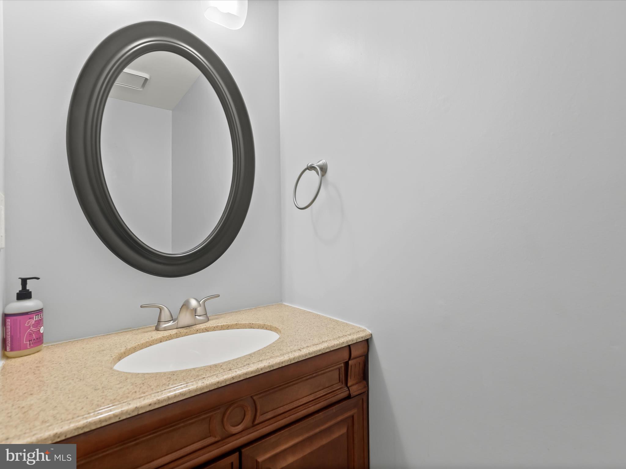 ROBIN MEADOWS - Residential