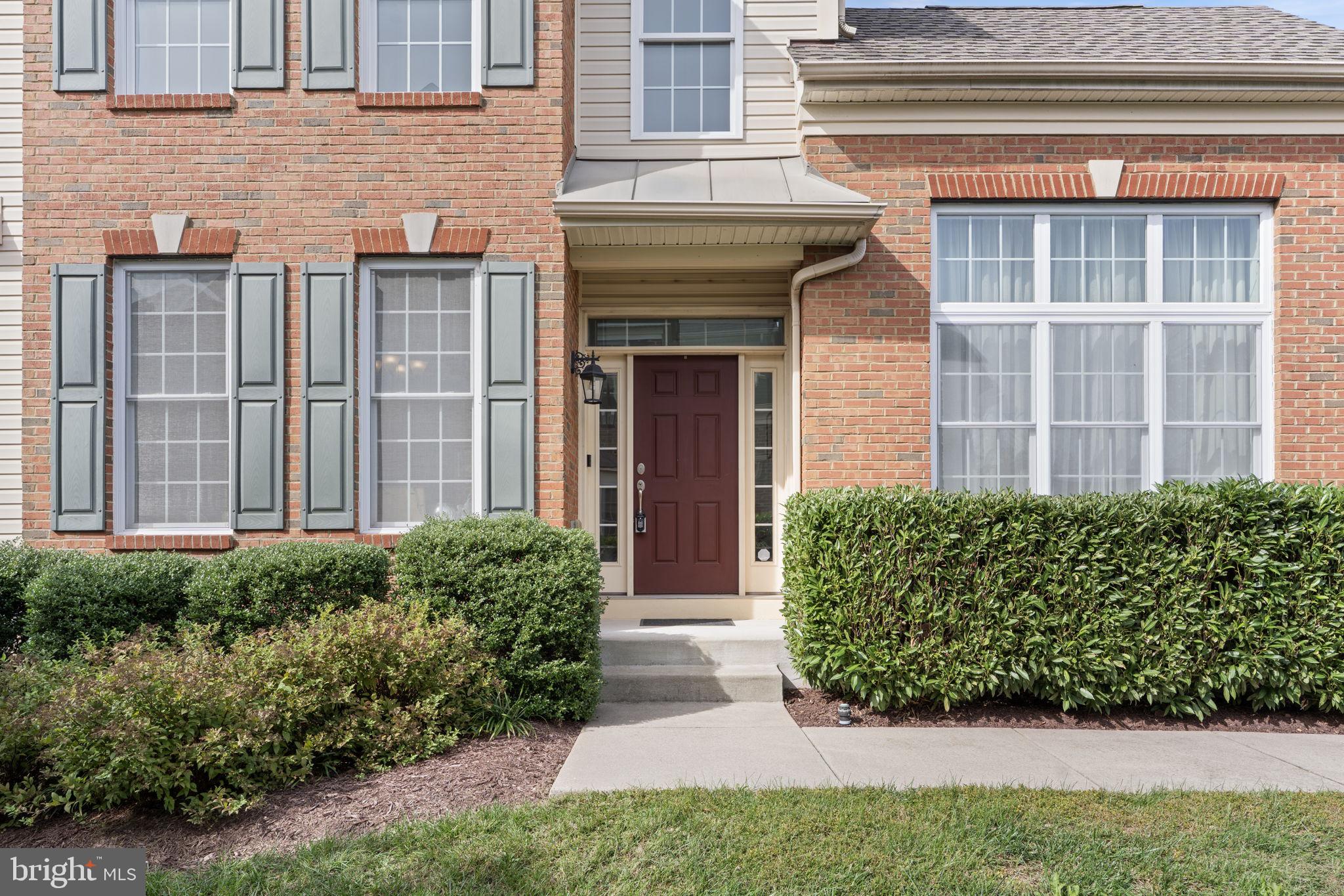 8420 MAPLE BROOK LANE