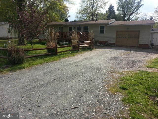 GOLDEN BEACH - Residential