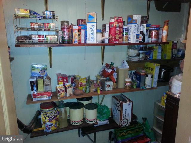 GOLDEN BEACH - Residential