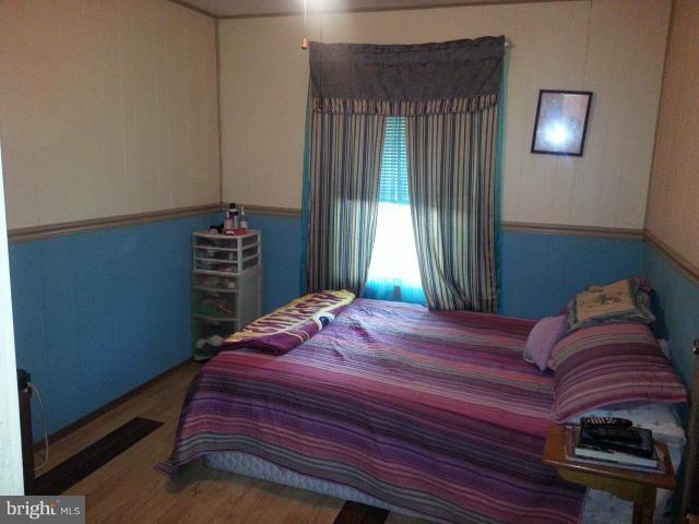 GOLDEN BEACH - Residential