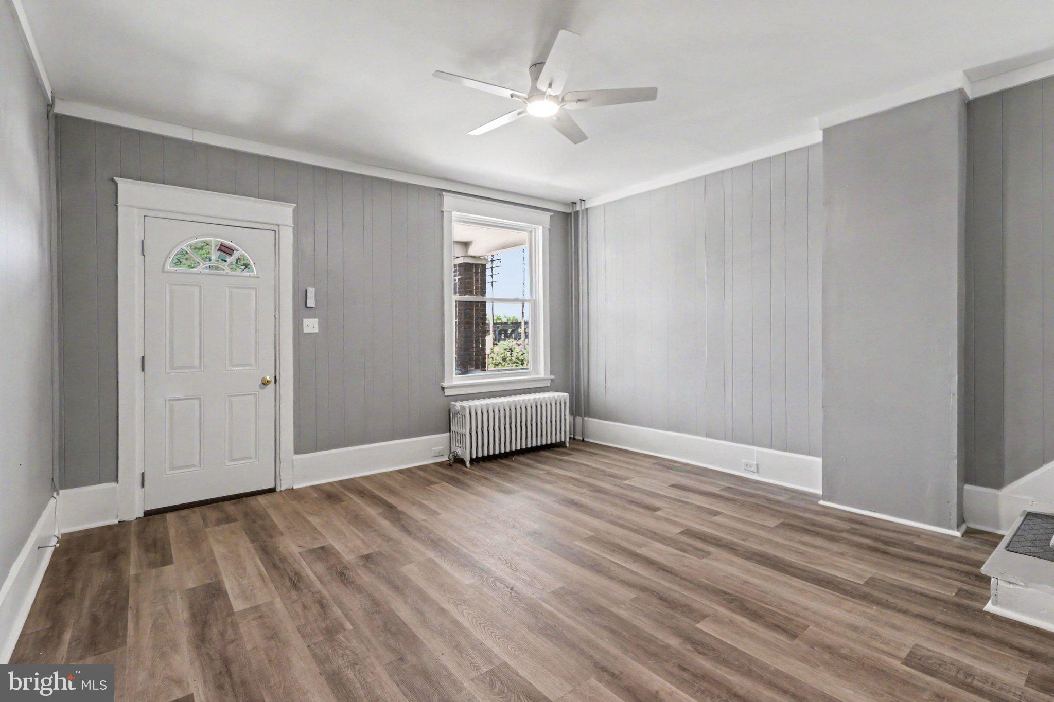 547 S FRONT STREET