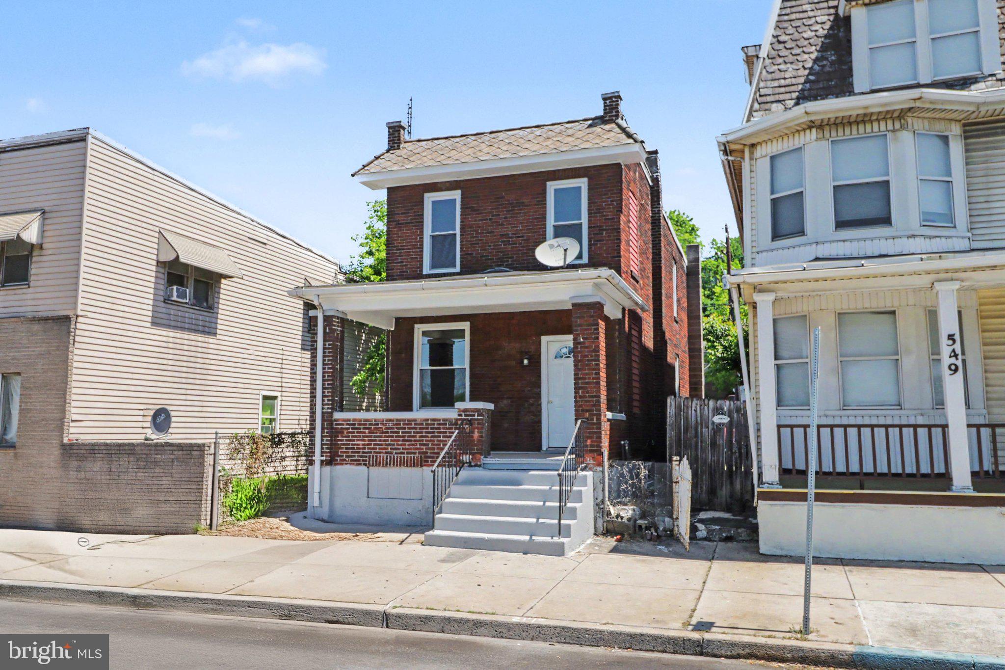 547 S FRONT STREET