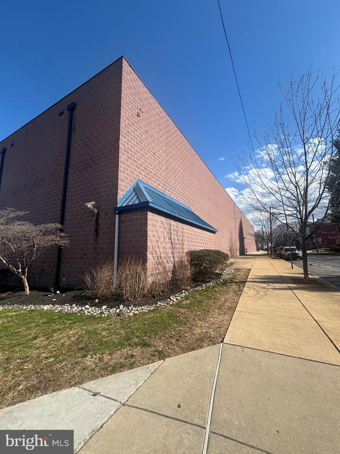 WEST END LANCASTER - Commercial Sale