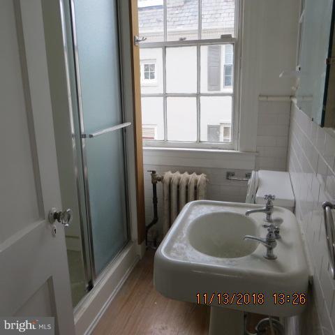 GUILFORD - Residential