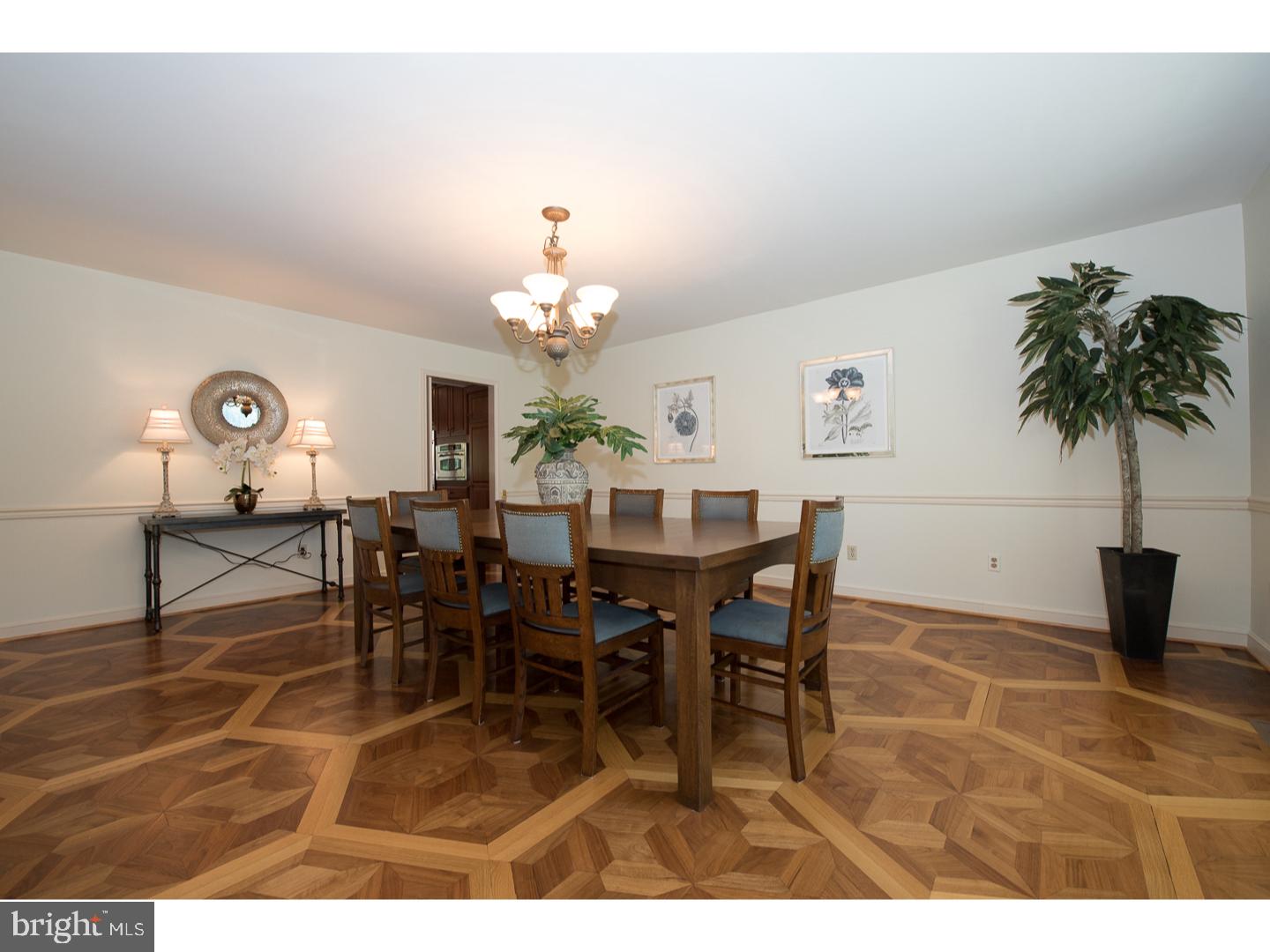 RAVENSCLIFF - Residential