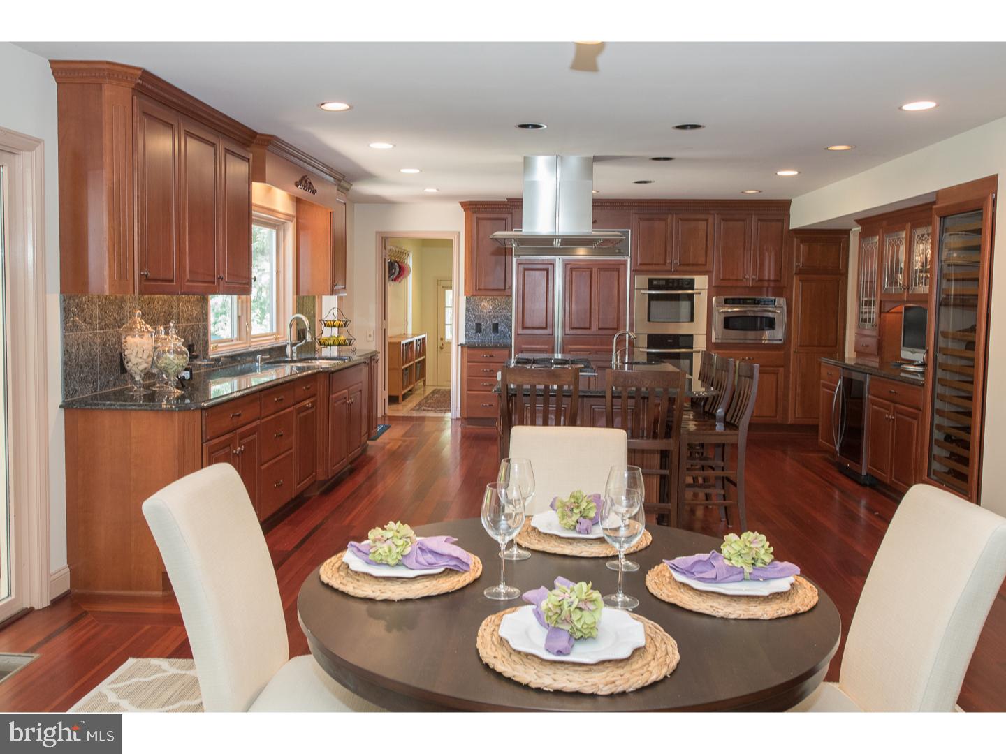 RAVENSCLIFF - Residential