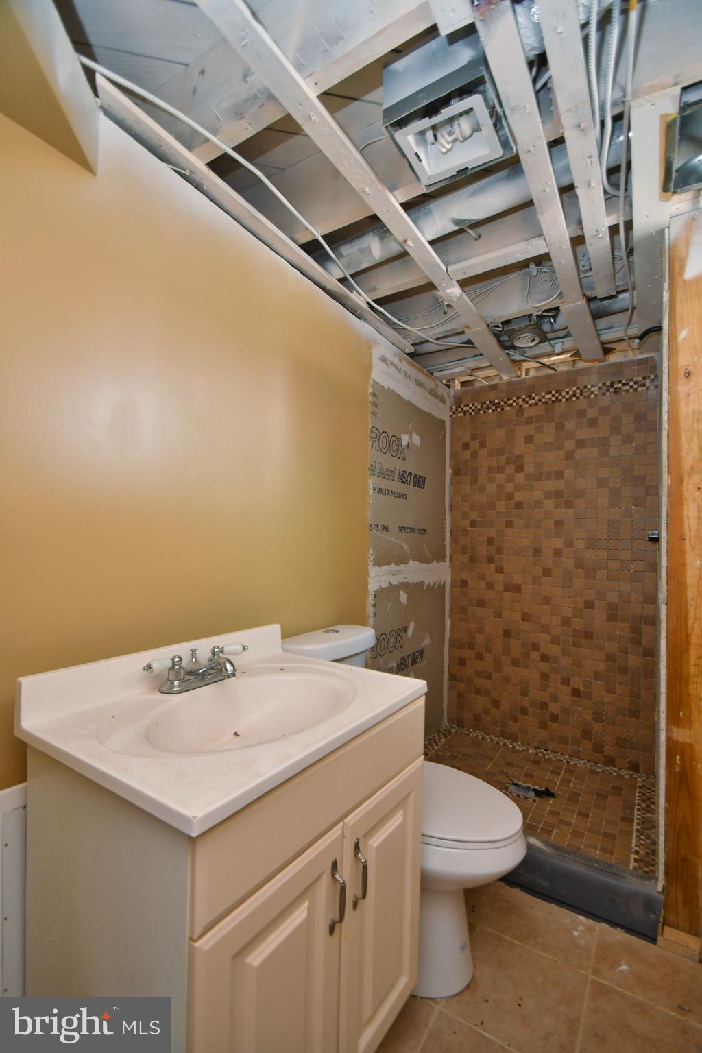 LOCH RAVEN VILLAGE - Residential