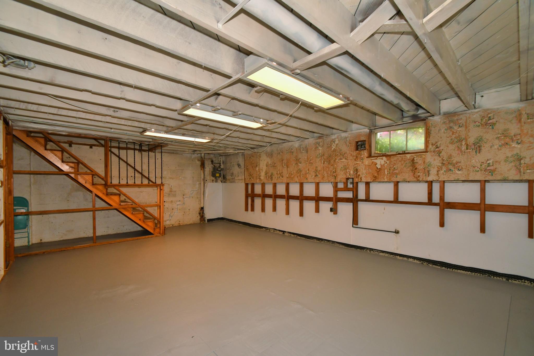 LOCH RAVEN VILLAGE - Residential