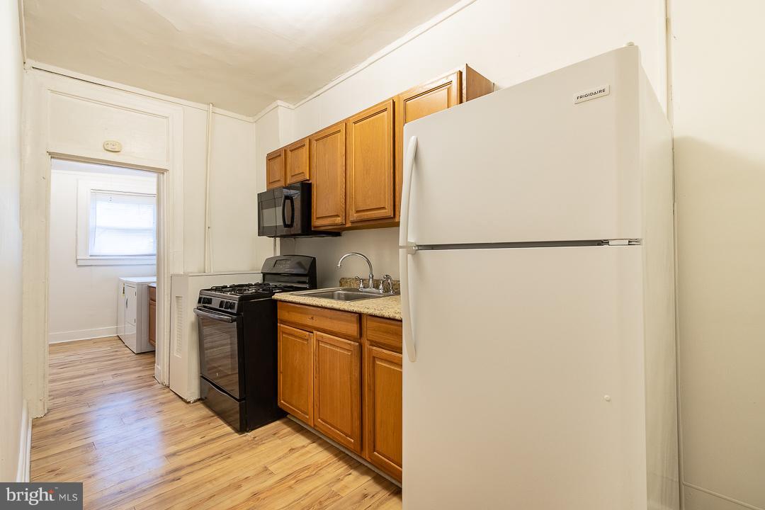 EAST BALTIMORE MIDWAY - Residential Lease