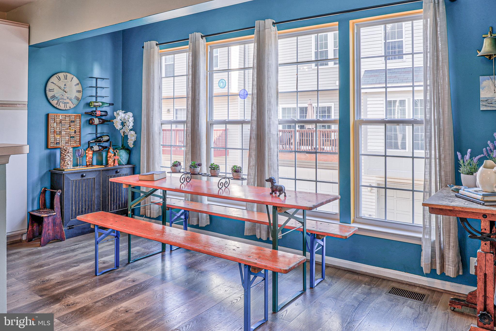 RUSSETT - Residential