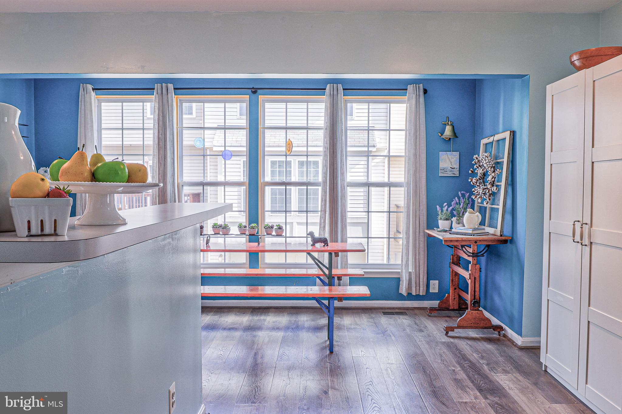 RUSSETT - Residential