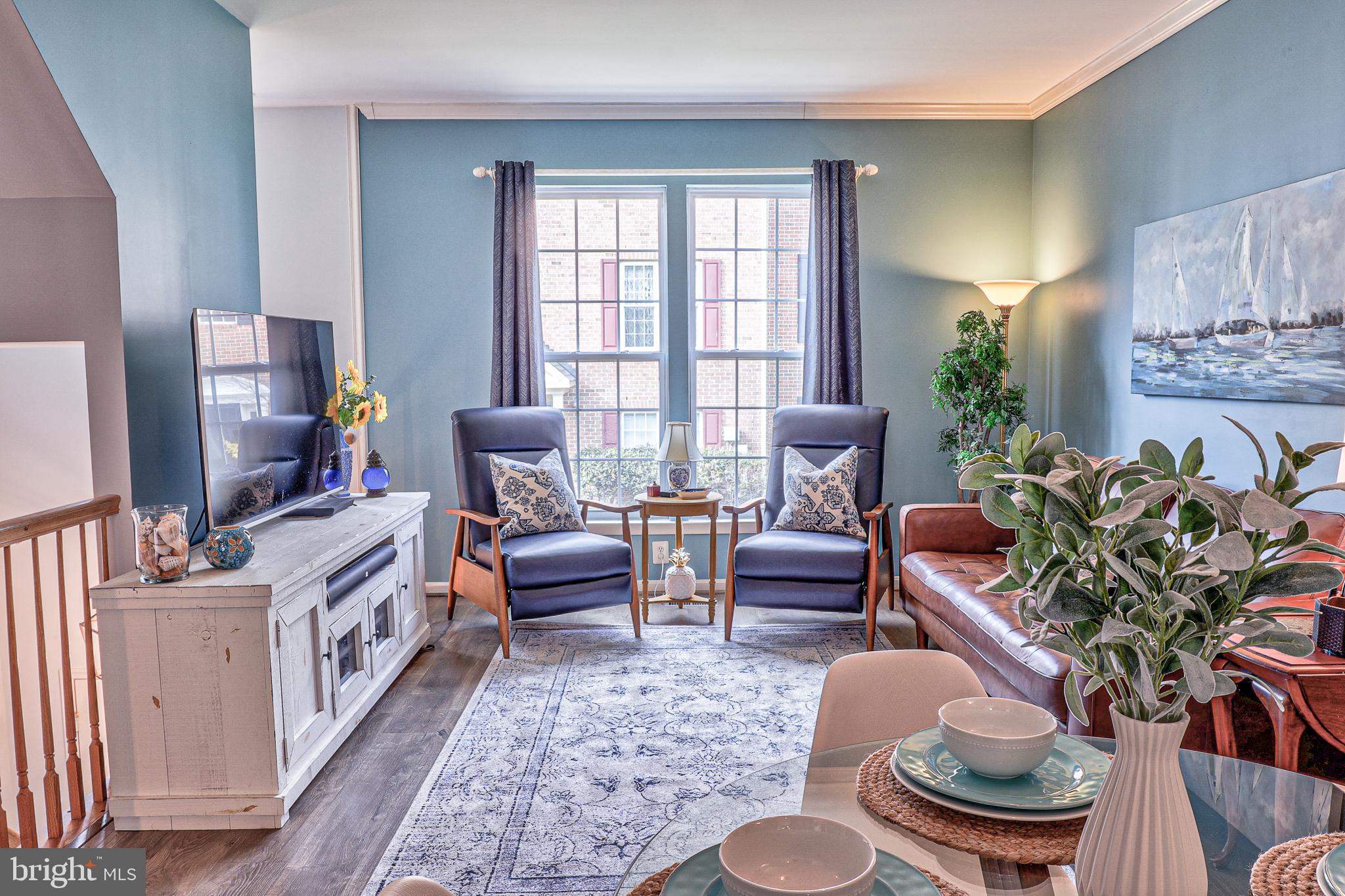 RUSSETT - Residential