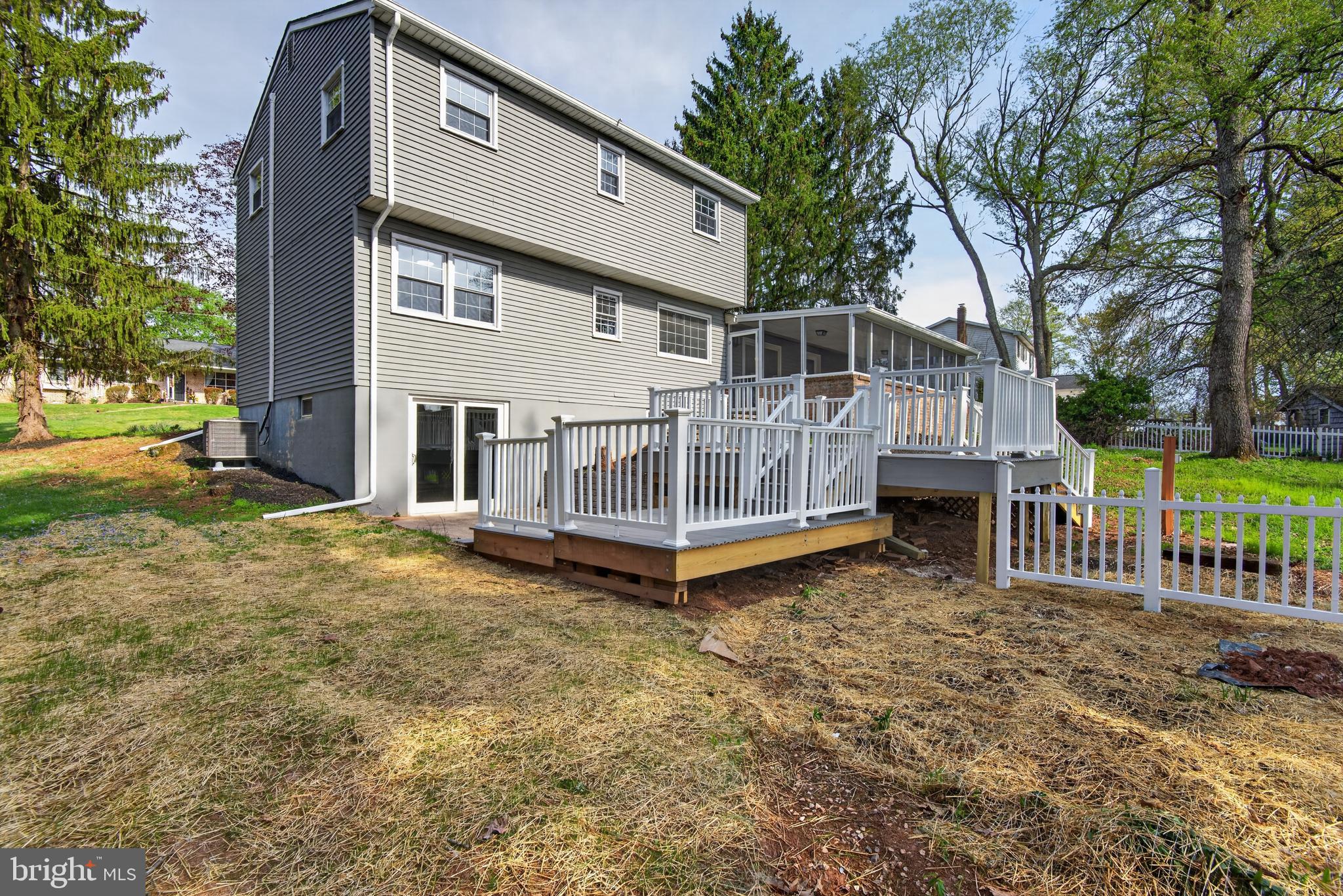 VALLEY GREEN - Residential