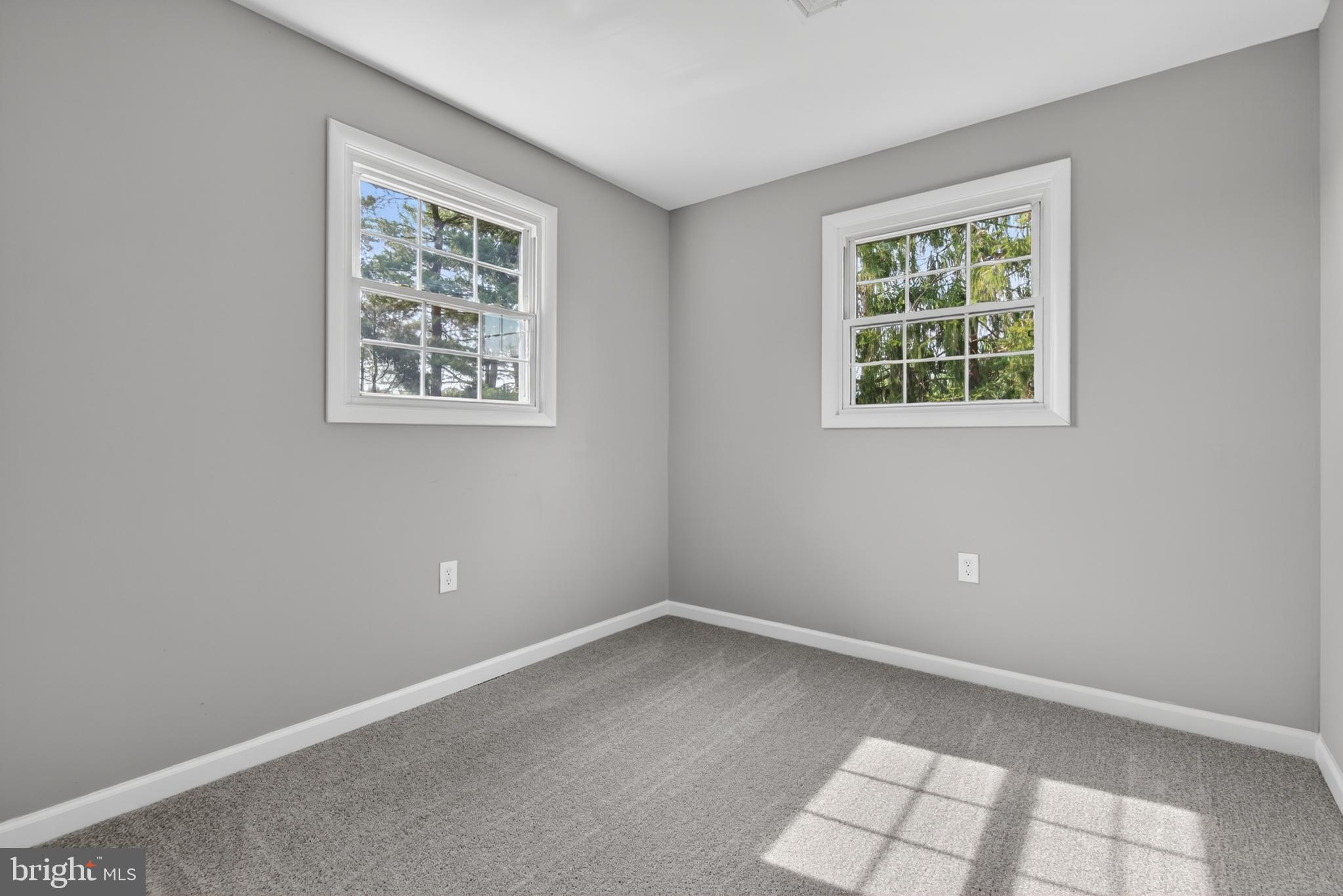 VALLEY GREEN - Residential